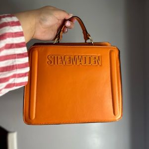 Steve Madden Viral Crossbody Bag